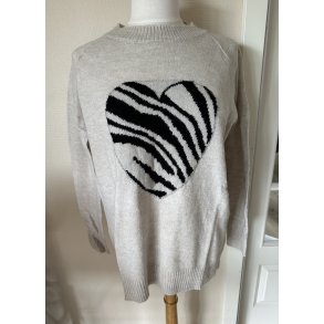 Strik trje med hjerte