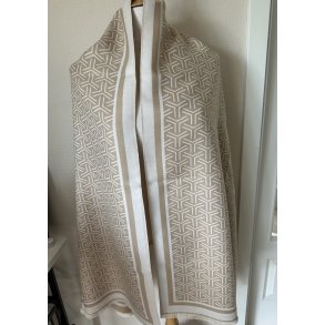 Lkkert trklde i lyse farver