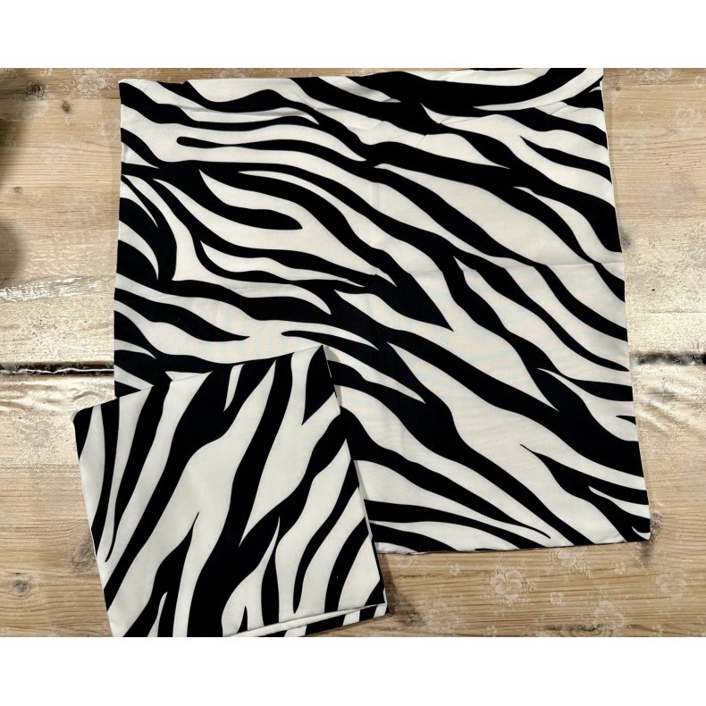 2 stk pudebetrk 45X45 cm